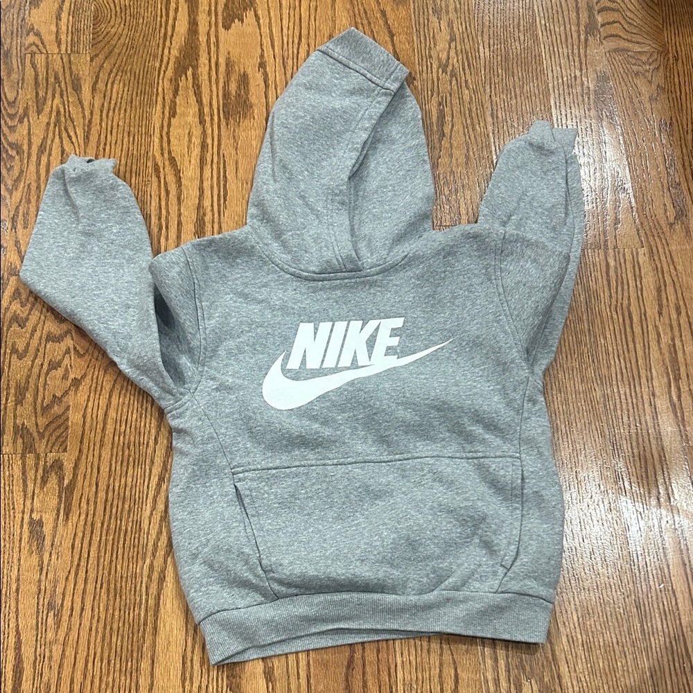 Nike Heather Gray Pullover Hoodi use one time